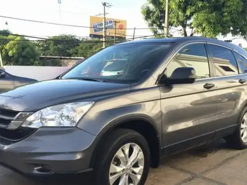 Honda CR-V LX 2011