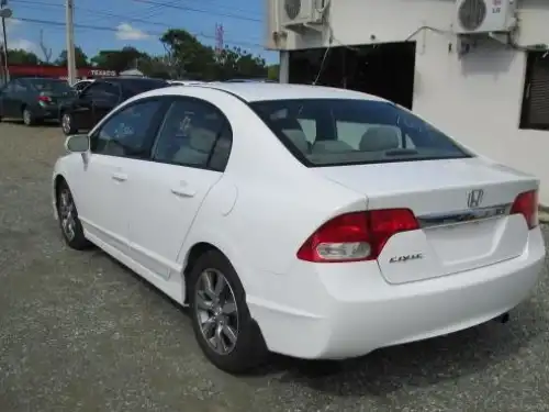 Honda Civic  2011