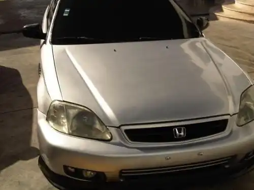 Honda Civic 2000 gris coupe
