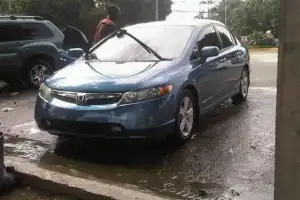 Honda Civic 2006 como new 