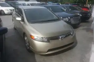 Honda Civic 2007 super carro