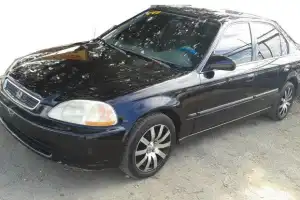 Honda Civic 98 LX Americano aire aros electrico