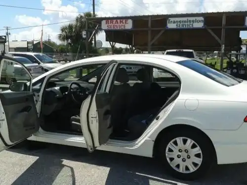Honda Civic DX 2009