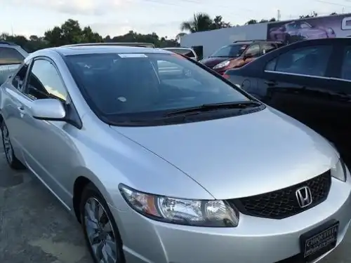 Honda Civic EX Coupe 2010