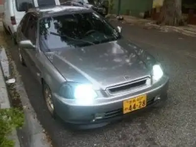 Honda Civic HB Ek2 año 2000 nitida con extras oportunida