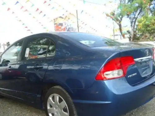 Honda Civic LX 2010