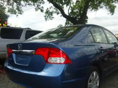 Honda Civic LX 2010