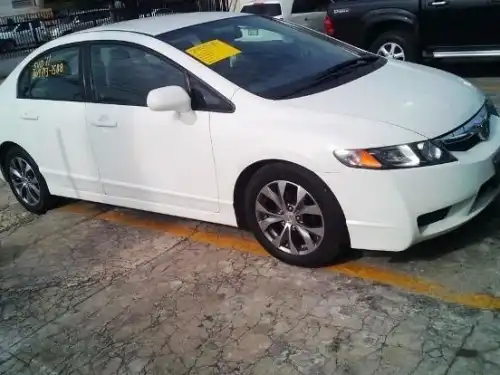 Honda Civic LX 2011