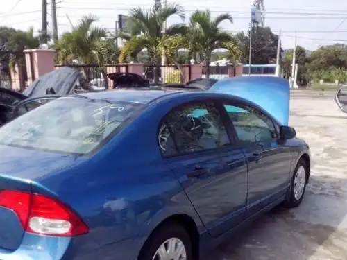 Honda Civic LX 2011