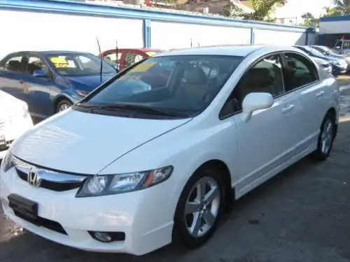 Honda Civic LX 2011