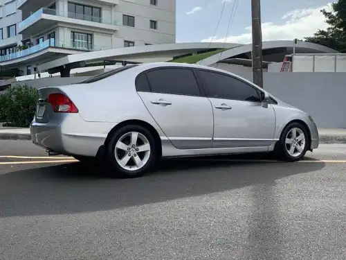Honda Civic LX 2011Clean Carfax 