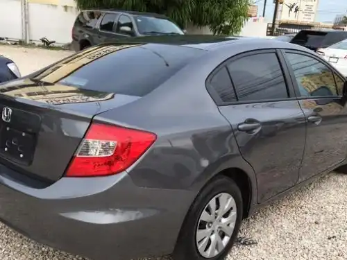 Honda Civic LX 2012