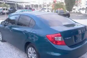 Honda Civic LX 2012
