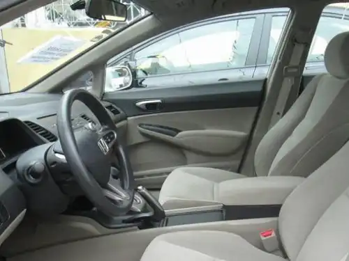 Honda Civic LX-S 2010