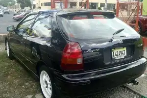 Honda Civic SI-Coupe 2000