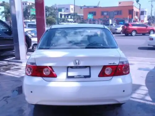 Honda Fit Arias 2009