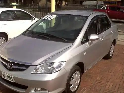 Honda Fit Arias 2009
