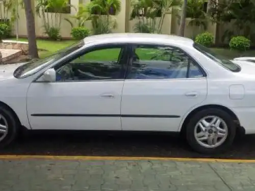 Honda accord, 1999 blanco 