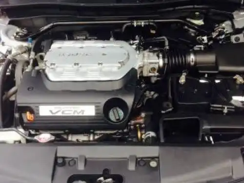 Honda accord 2008 silver EXL 