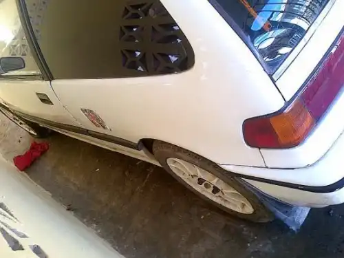 Honda civic 1988 Blanca hatchback 