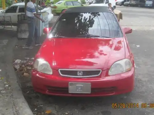 Honda civic 1998 rojo 