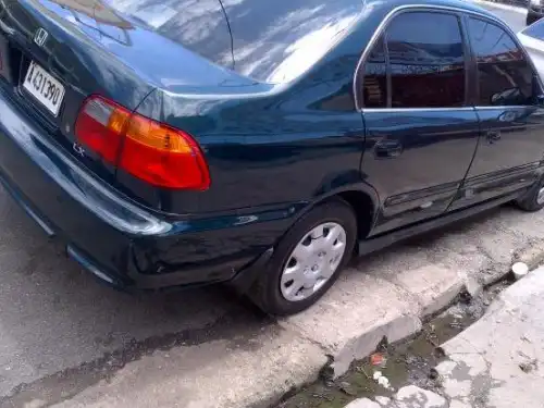 Honda civic 1999 americano 