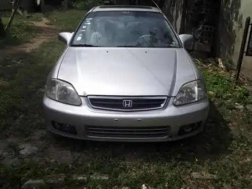 Honda civic 1999 coupe 