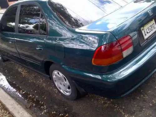 Honda civic 2000 FERIO 