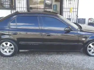 Honda civic 2000 nitido en santiago 