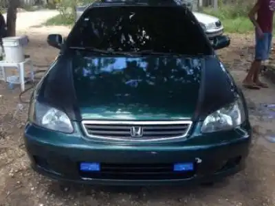 Honda civic 2000 verde 