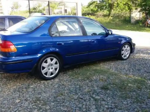 Honda civic 2000