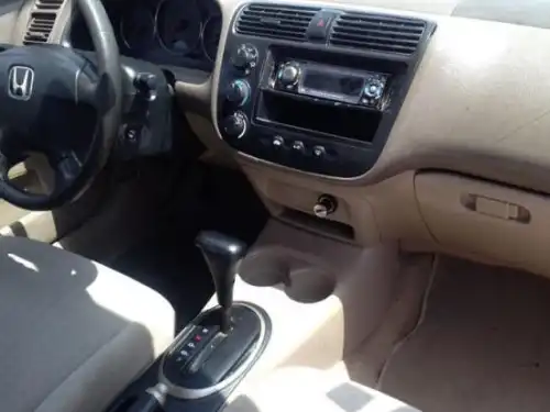 Honda civic 2001 dorado 