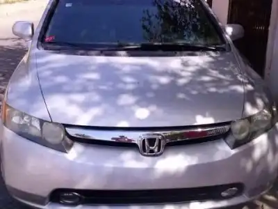 Honda civic 2006 EX Full como nuevo 