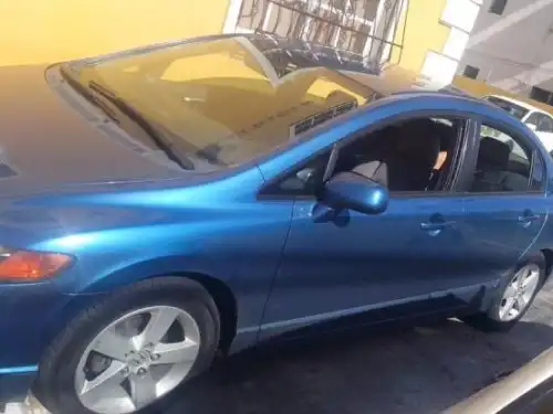 Honda civic 2006 azul mileniun. una joya 