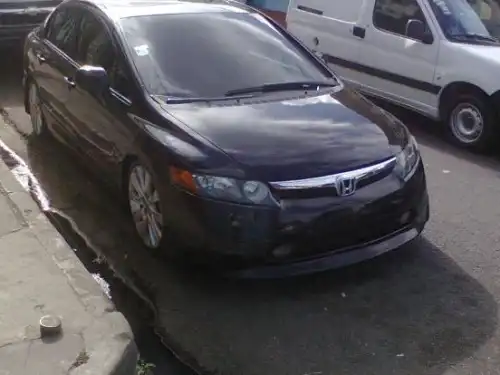 Honda civic 2007 negro 