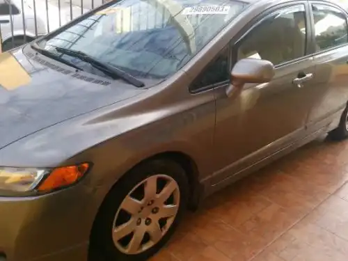 Honda civic 2008 recien importado 
