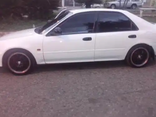 Honda civic 93 balleno blanco nitido