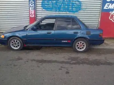 Honda civic Cola de Pato 88