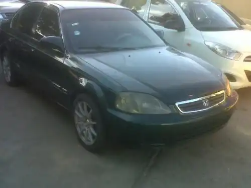 Honda civic verde 99