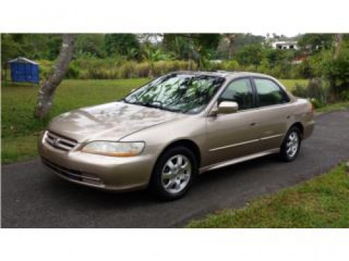 Honda Accord 2001 4 puertas automatico