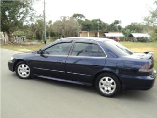 Honda Accord 2002 sedan $5,300