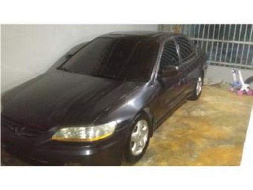 Honda Accord 99 std ac sonroof cueroso $3,500