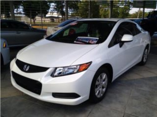 Honda Civic 2012 coupe POCO Millaje Blanco