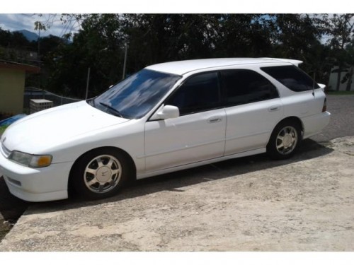 Honda accord 95 wagon