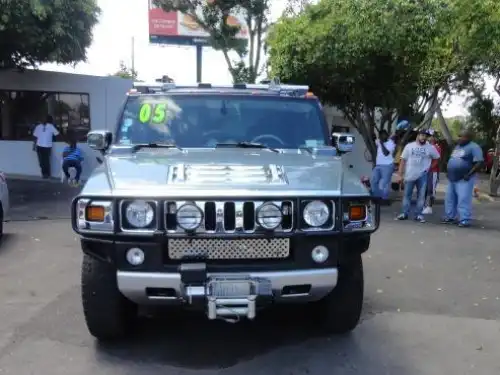 Hummer H 22005