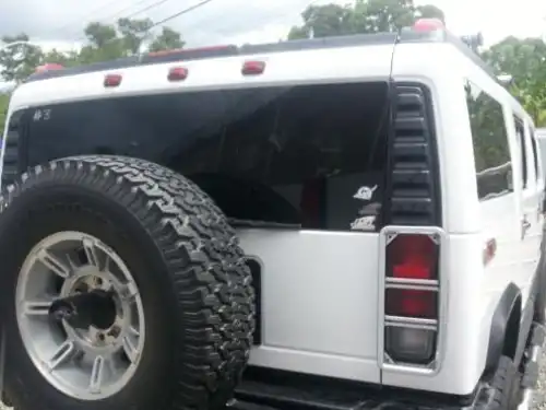 Hummer H 22006