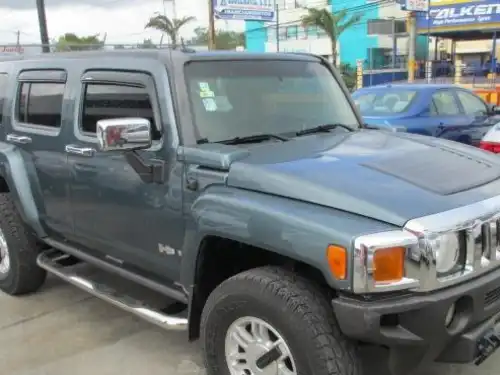 Hummer H32006