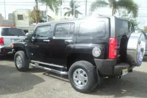 Hummer H32006