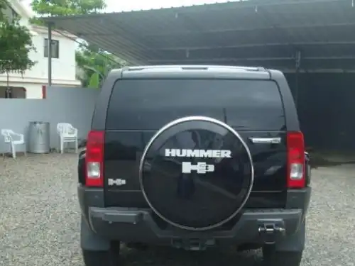 Hummer H32006