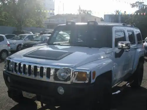 Hummer H32006